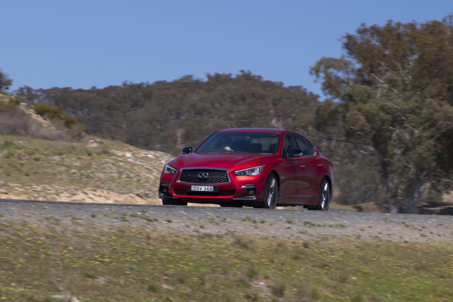  Infiniti Q50S Red Sport (V37) 2017 года  (AU) (фото 5 из 27)